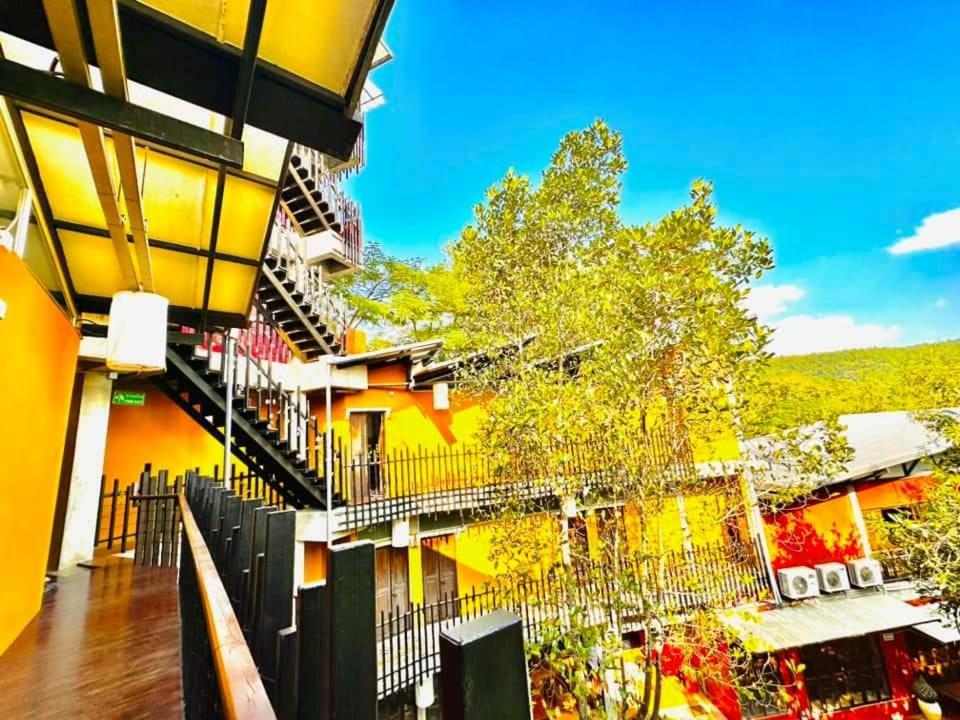 Hern Lhin Natural Resort Ban Pong  Екстер'єр фото