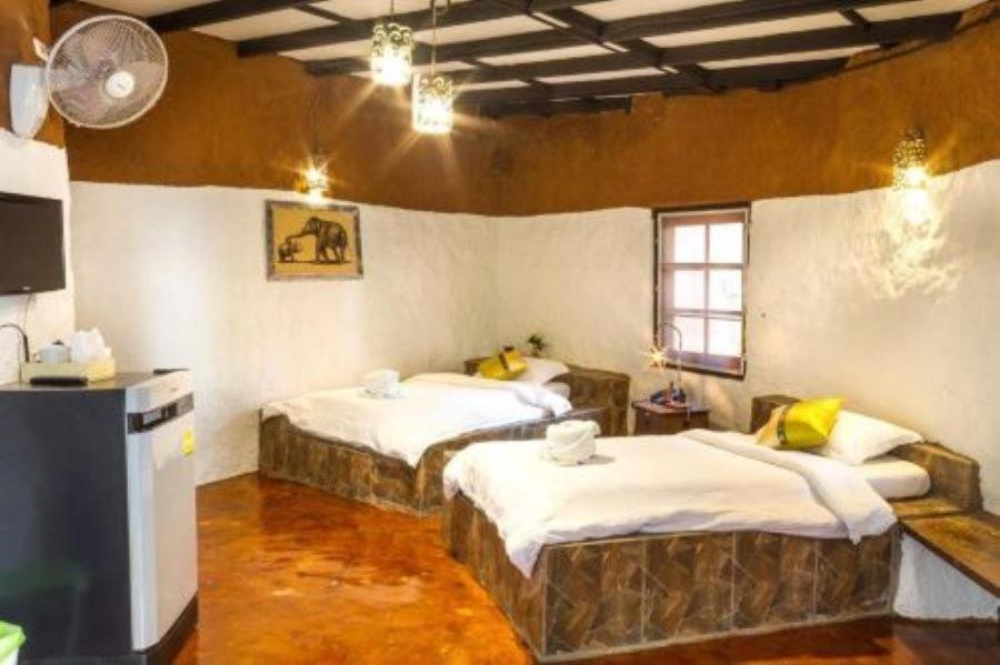 Hern Lhin Natural Resort Ban Pong  Екстер'єр фото