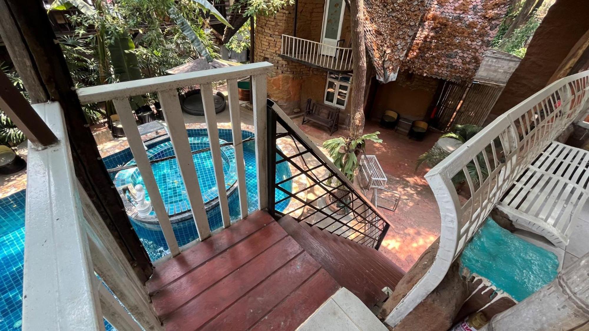 Hern Lhin Natural Resort Ban Pong  Екстер'єр фото