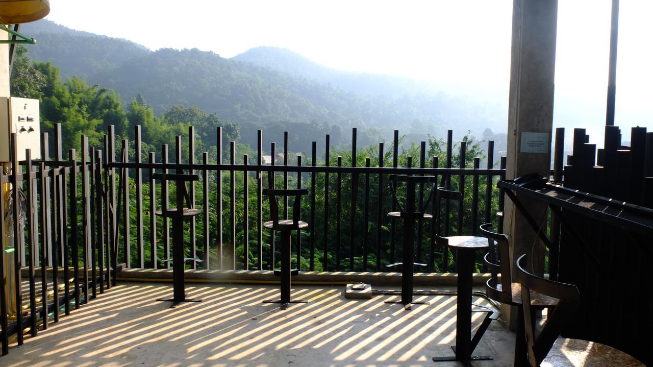 Hern Lhin Natural Resort Ban Pong  Екстер'єр фото